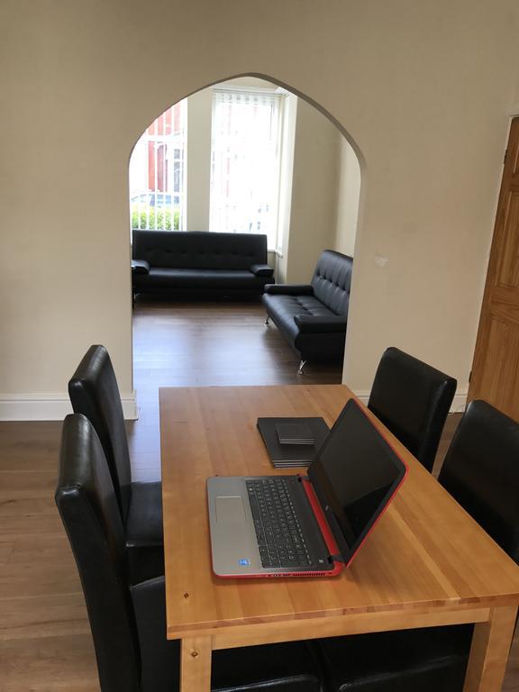 Gorton Holiday Home Blackpool Ngoại thất bức ảnh