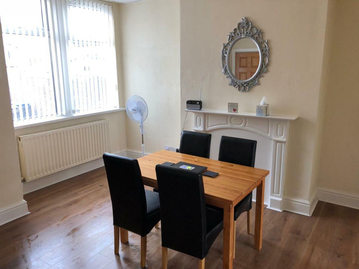 Gorton Holiday Home Blackpool Ngoại thất bức ảnh